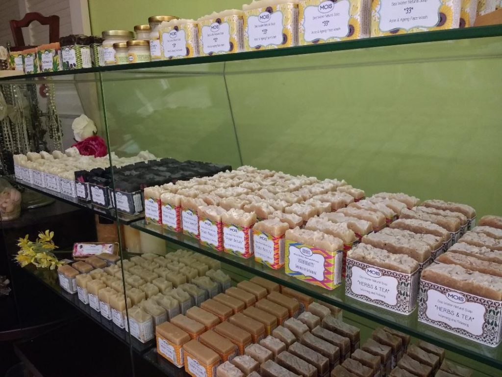 10000 Soaps Husna Persada